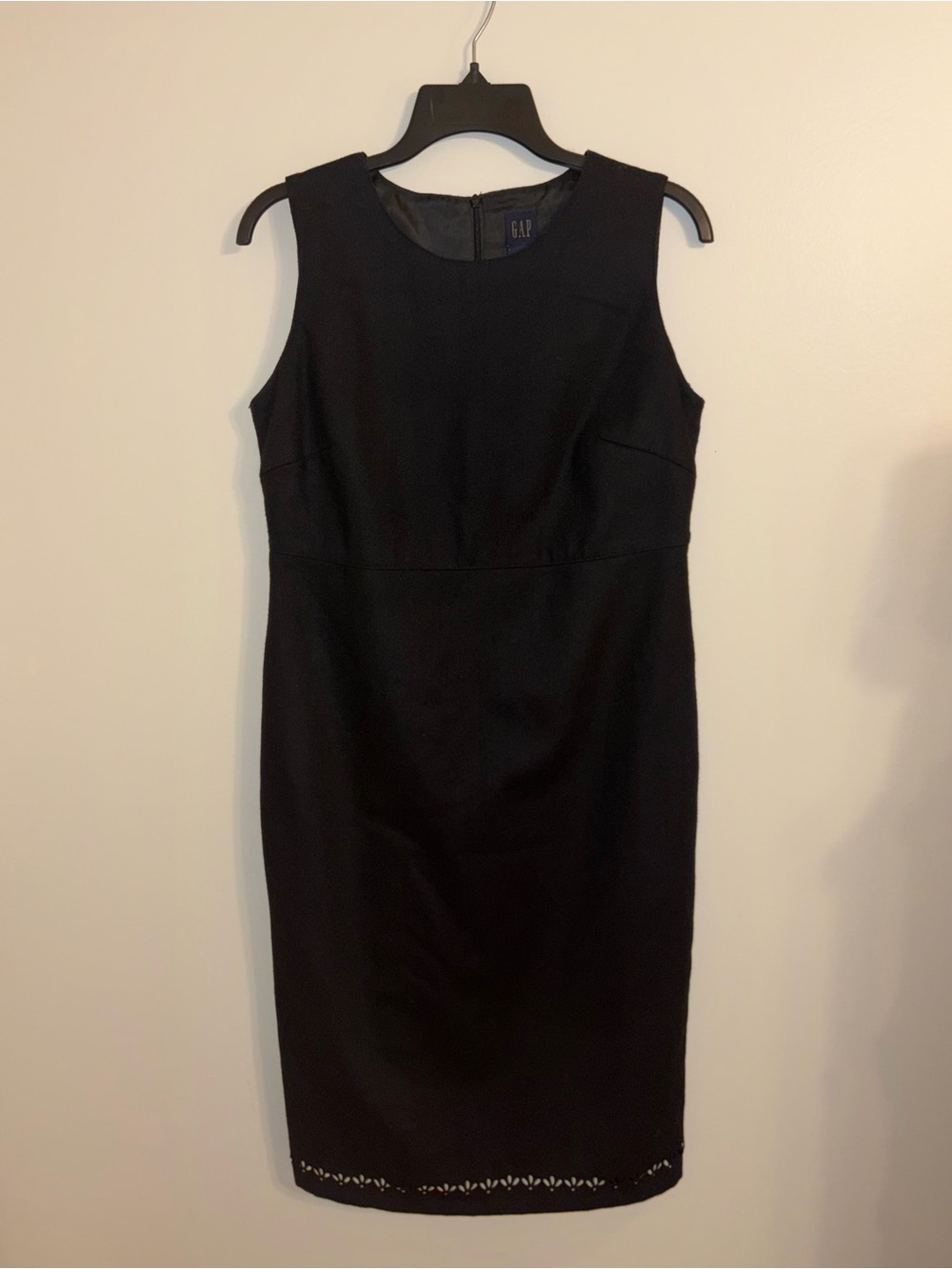 GAP | Wool blend - Sleeveless Black Sheath Dress size 6